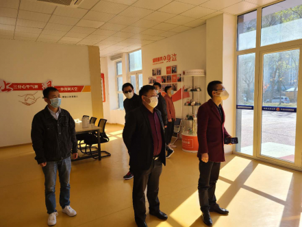 广安爱众贺洪燕一行莅临122cc太阳集成游戏软件